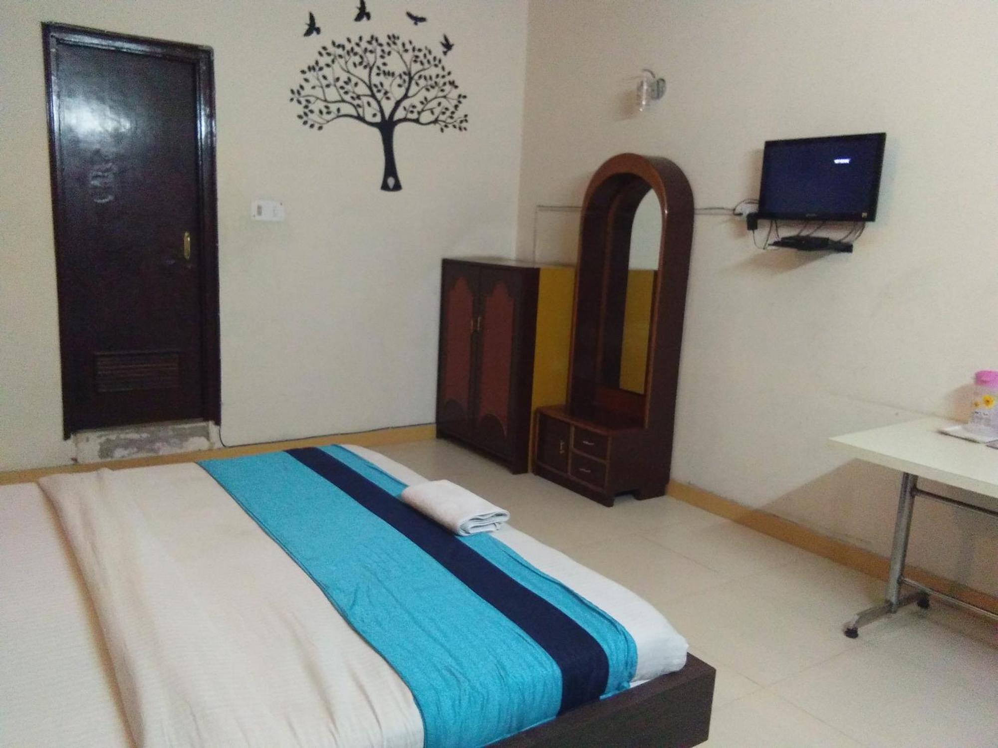 Hotel Samridhi Palace Juhi Bari Esterno foto